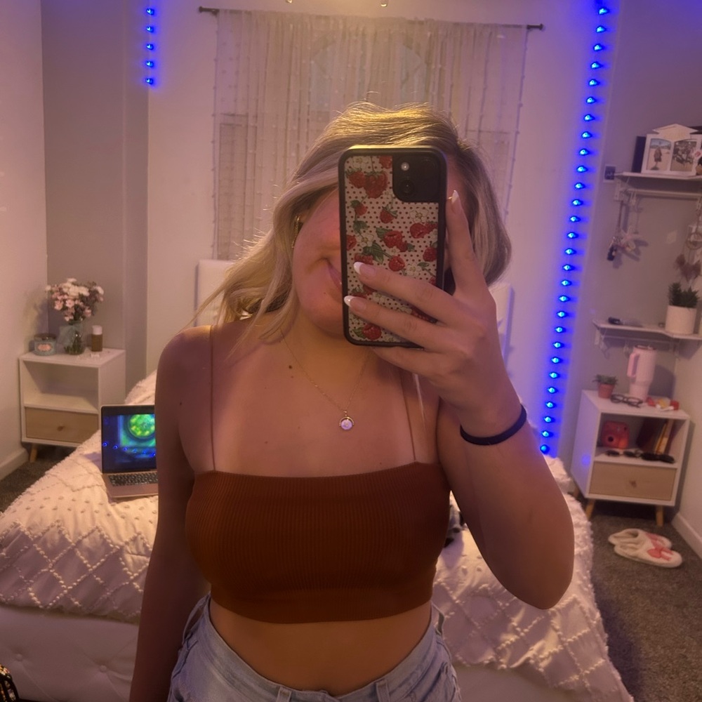 brown spaghetti strap tank top